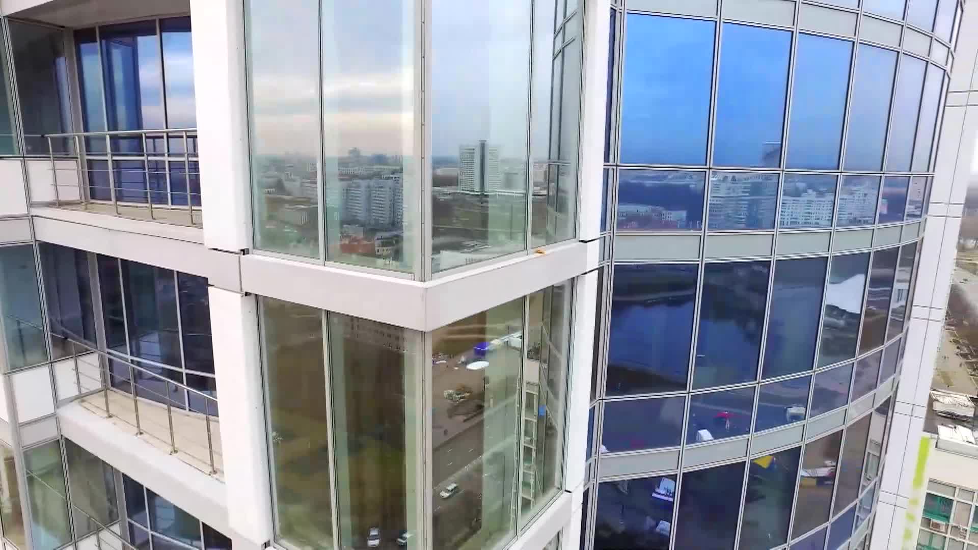 Thumbnail image for Strata Portraits of Humanity